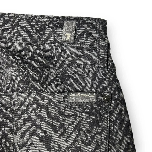 7  For All Mankind Gwenevere Skinny Black and Charcoal Zebra Print 25 - Picture 8 of 10